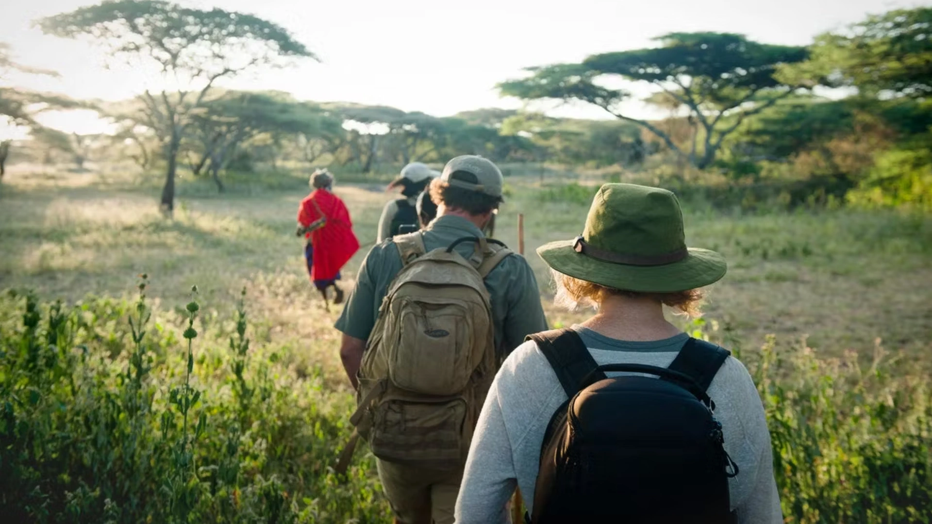 walking-tour-serengeti